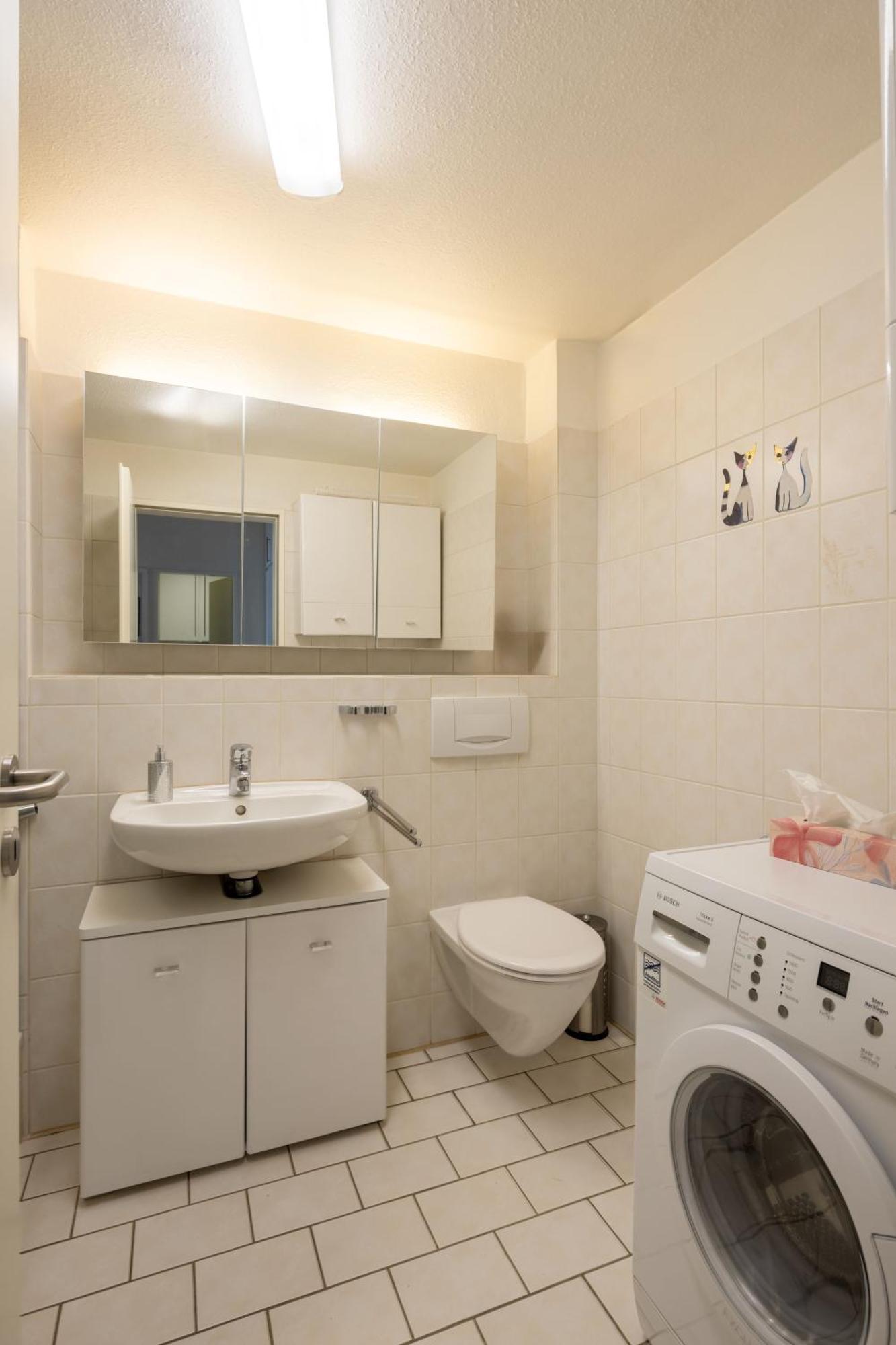Gemuetliche Ferienwohnung Mit Meerblick Direkt Am Hafen Wilhelmshaven Exterior foto